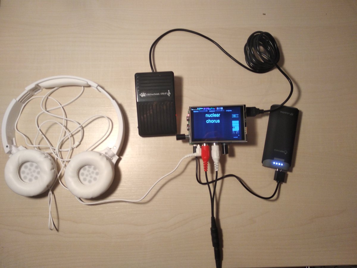 freddie_turbina's tweet photo. Current status of my open source guitar pedalboard project. Now the digital audio converter is stacked but still can be powered by a power bank. Im having troubles with the sound quality though. #raspi #raspberrypi #linuxmusicians #linux #opensourcemusicians #opensource #guitar https://t.co/oFn36HNL4t