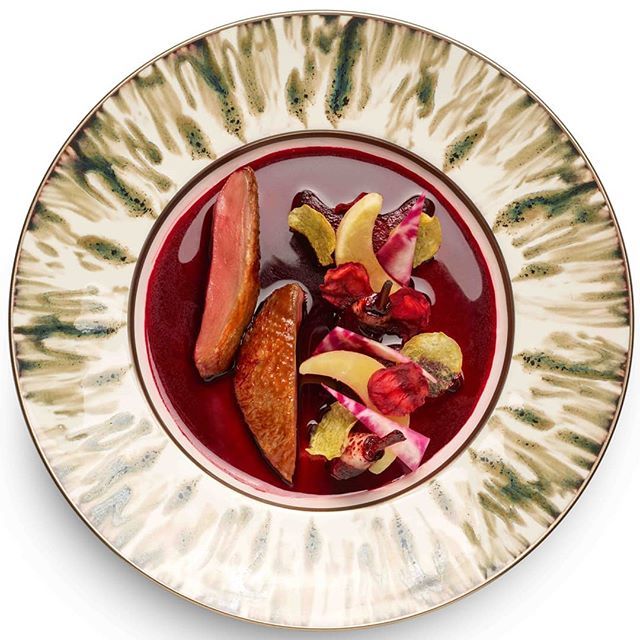 // Pigeon à la bortsch.

#paris #france #restaurant #gastronomie #gastronomy #food #yum #instafood #yummy #amazing #instagood #photooftheday #sweet #dinner #lunch #fresh #tasty #foodie #delish #delicious #foodpic #foodpics #chefslife #ch… ift.tt/2FAumqX