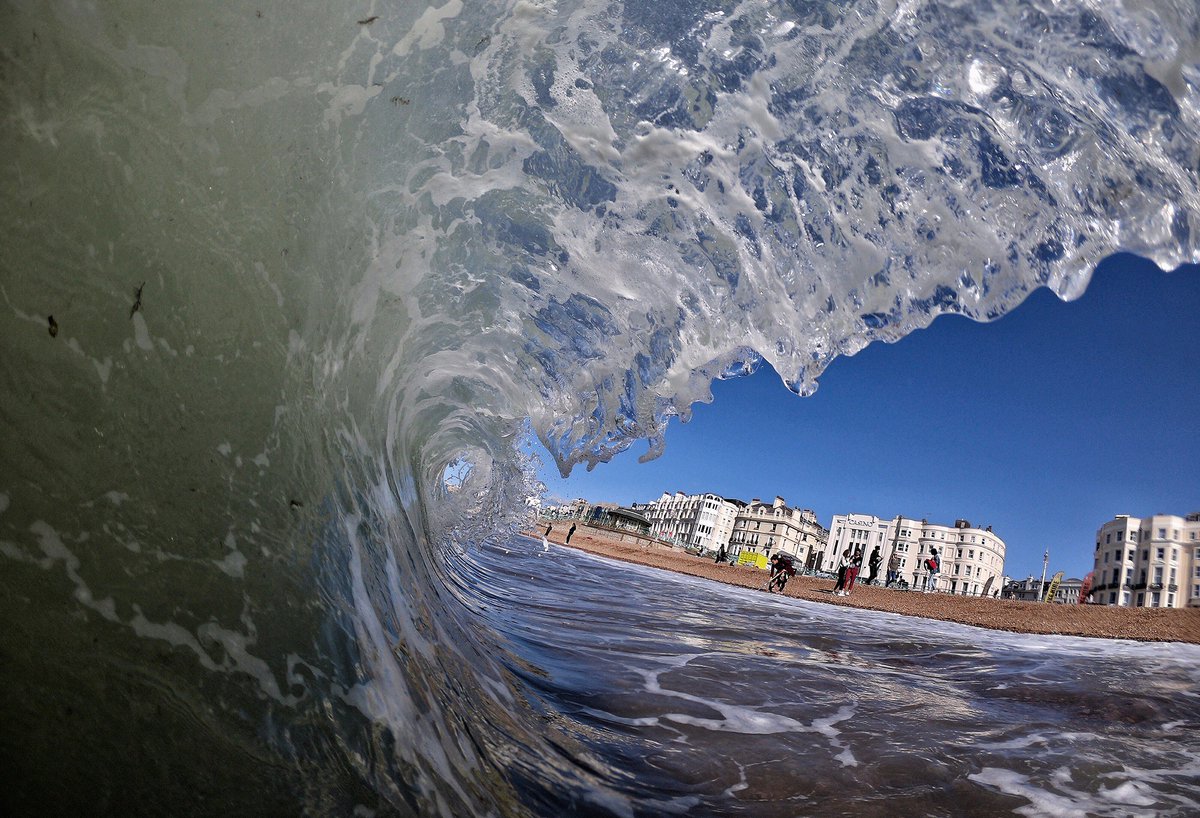 BrightonHoveCal's tweet photo. brightonandhovecalendar
Fantastic March top shot in our 2019 calendarby Toby @wonkychewbacca
#brightoncalendar #brightonandhovecalendar #brighton #wave https://t.co/lpSISIdl8d