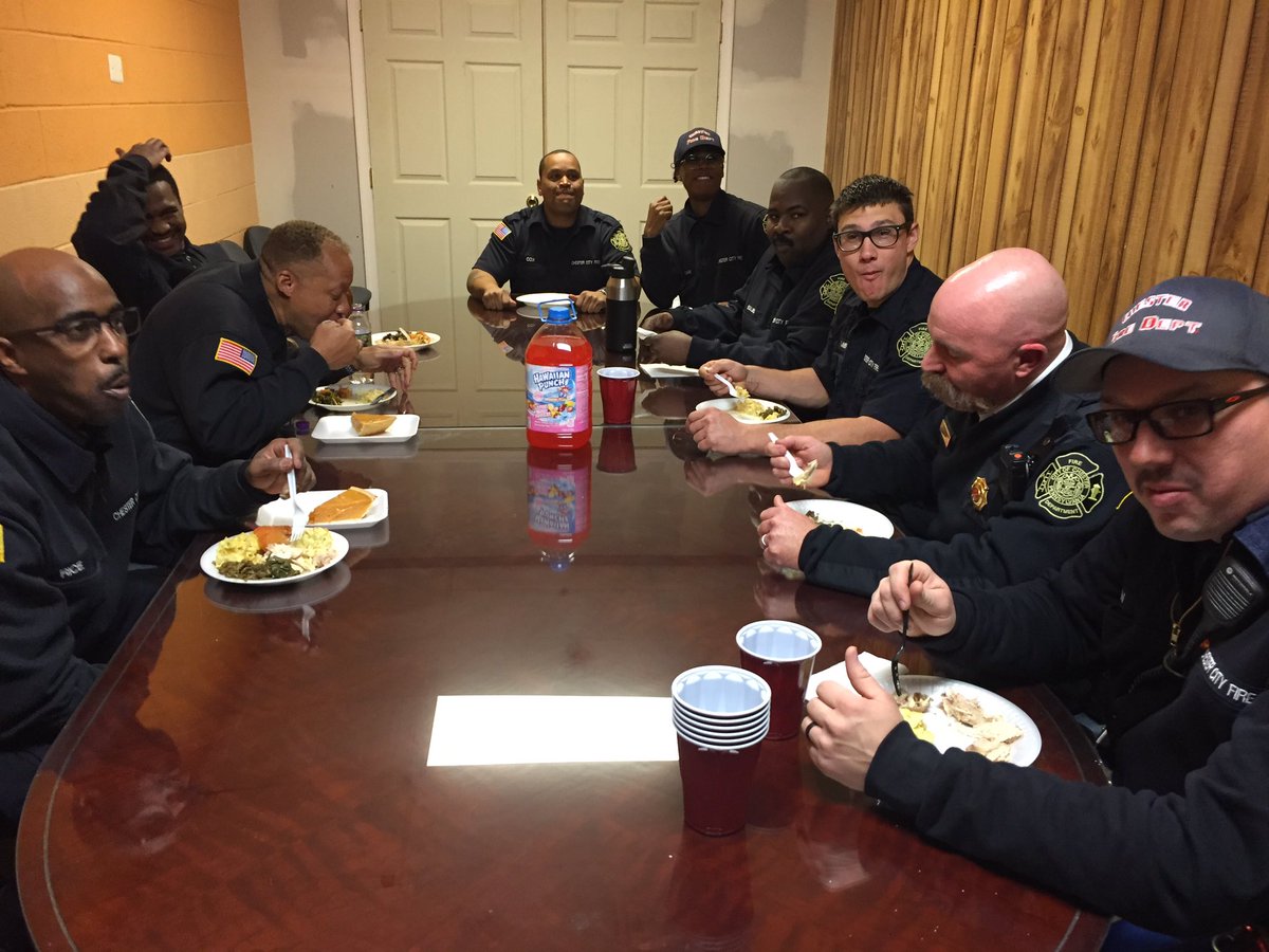 Chester firefighters working today enjoy thanksgiving meal prepared by appreciative volunteers ..they’d been on one smokey run already..their story tonite on action news
