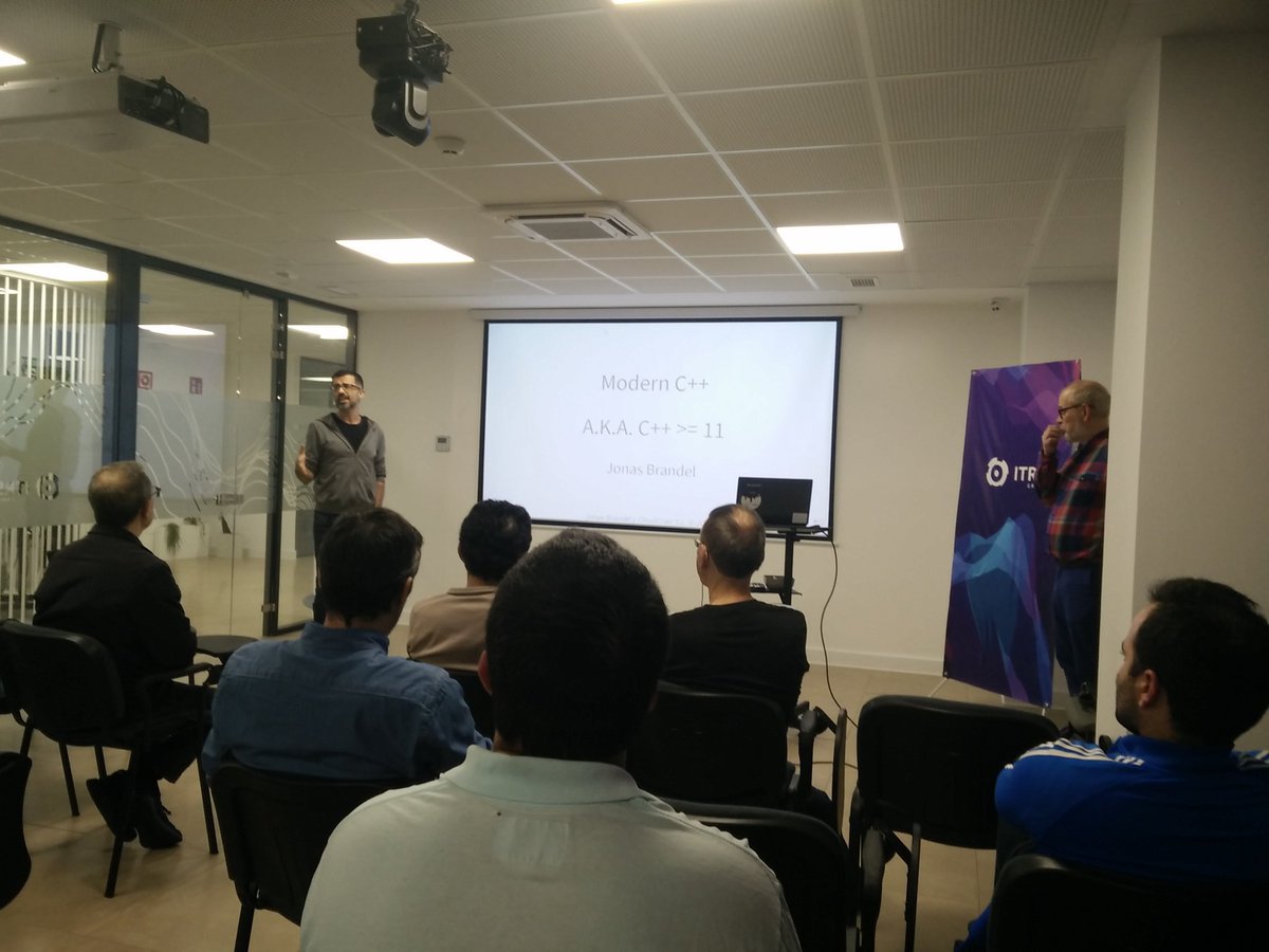 esquinas's tweet photo. ITRS Group is sponsoring today's @MalagaMakers event. It is our 4th anniversary! #OMGMalaga https://t.co/lrAJOkIO14