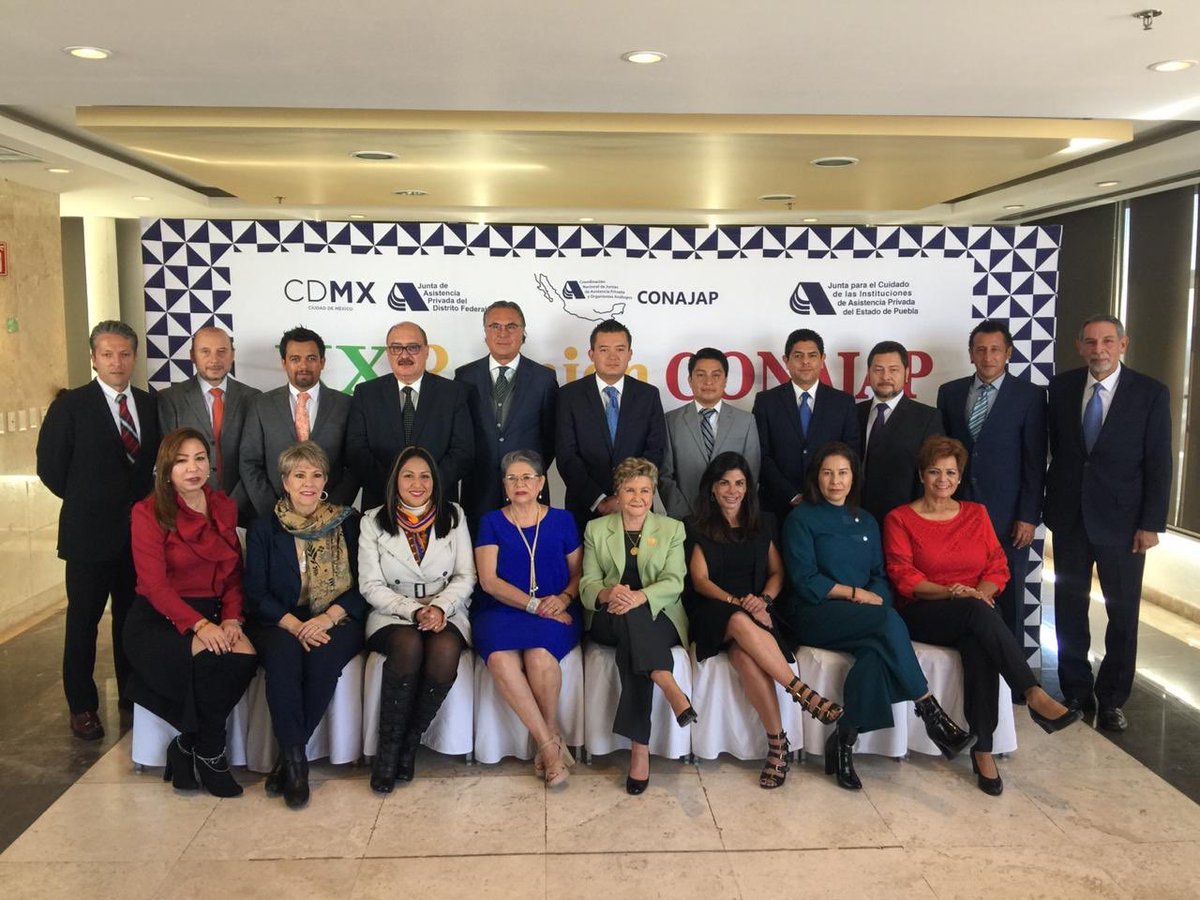 JAPContigo's tweet photo. Representantes de Juntas de Asistencia Privada de México estamos reunidos en Puebla para generar a través de la @ConajapOficial más estrategias a favor de #OSC mediante intercambio de conocimientos e ideas. ¡Estoy convencido que juntos nuestra labor es y será más impactante! https://t.co/YvNeavSiHO