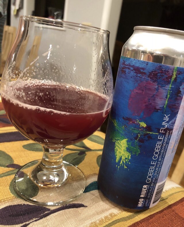 BigManBrewing's tweet photo. Perfect start to Thanksgiving @HogRiverBrewing #GobbleGobble https://t.co/6UVCTOumBG