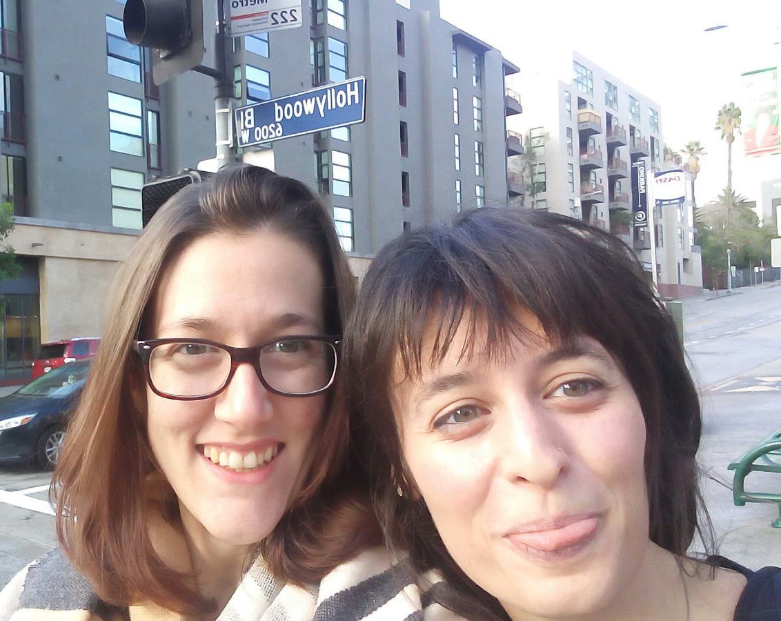 EUmanities's tweet photo. #HappyThanksgiving from our reunited US-EUmanities researchers Anna and Giulia! @artesCologne @UniCologneIO @UniCologneNY @Mariecurie_alum https://t.co/o7jLDz7BCb