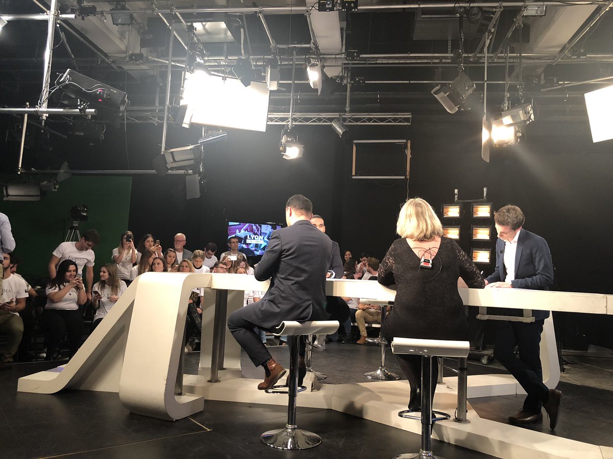 gween_berger's tweet photo. @ECEMA_fr est représentée en direct sur @TLMLyon https://t.co/sYReHMoLra