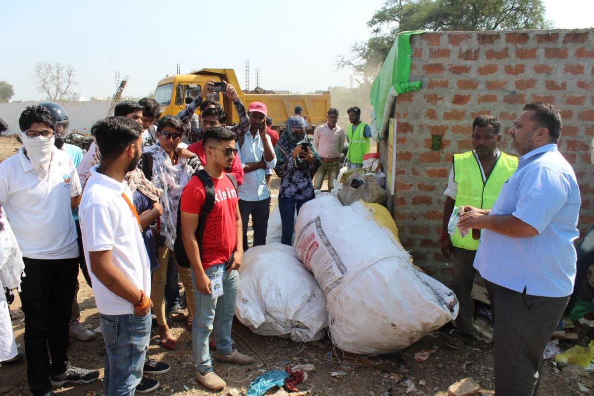 SavishkarIndia's tweet image. #SavishkarLive organised #Industrial visit for students to #wasteprocessing unit.