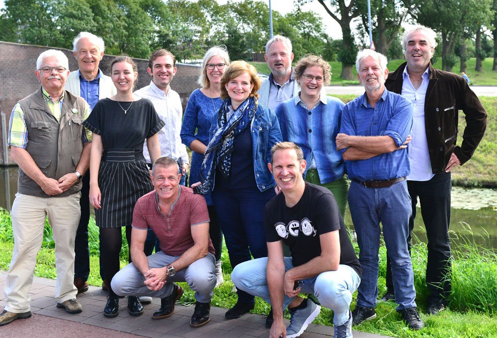 Lieve kiezers, bedankt voor je stem!
We winnen een zetel en gaan van 3 naar 4 raadsleden.

Met onze vier zetels gaan we in de raad, en daarbuiten, inzetten voor een gezonde toekomst in een duurzaam Haarlemmermeer!
#tijdvoorverandering