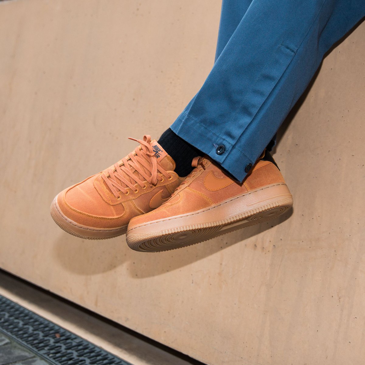 nike air force 1 monarch gum