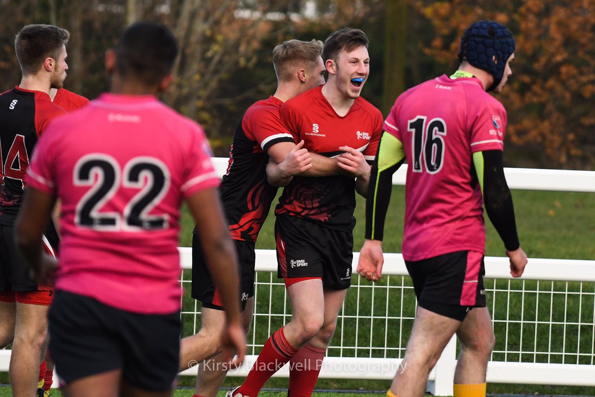Kirstyb98's tweet photo. A great day shooting for @DMU_RUFC the 1st team winning 37-15 against Trent to progress through to the next stage of the cup! 📸🏉 #photographer #sportsphotographer #dmu https://t.co/Zh57lFpjW2