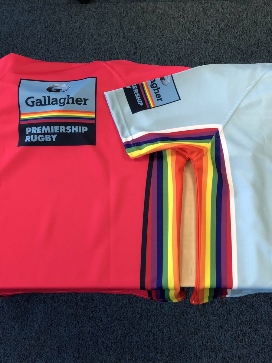 premrugby's tweet image. The match officials shirts designed by @GILBERT_RUGBY for this weekend’s #GalagherPrem matches in support of @stonewalluk ‘s #RainbowLaces campaign are receiving a lot of praise @gallagheruk_