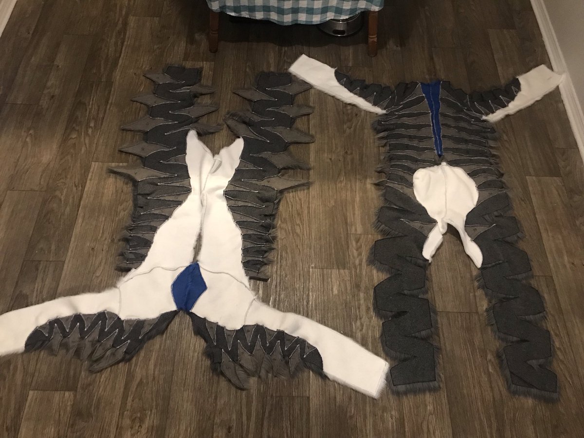 CuttleboneWorks's tweet image. Lotsa stripes here on @Akitakid88 !