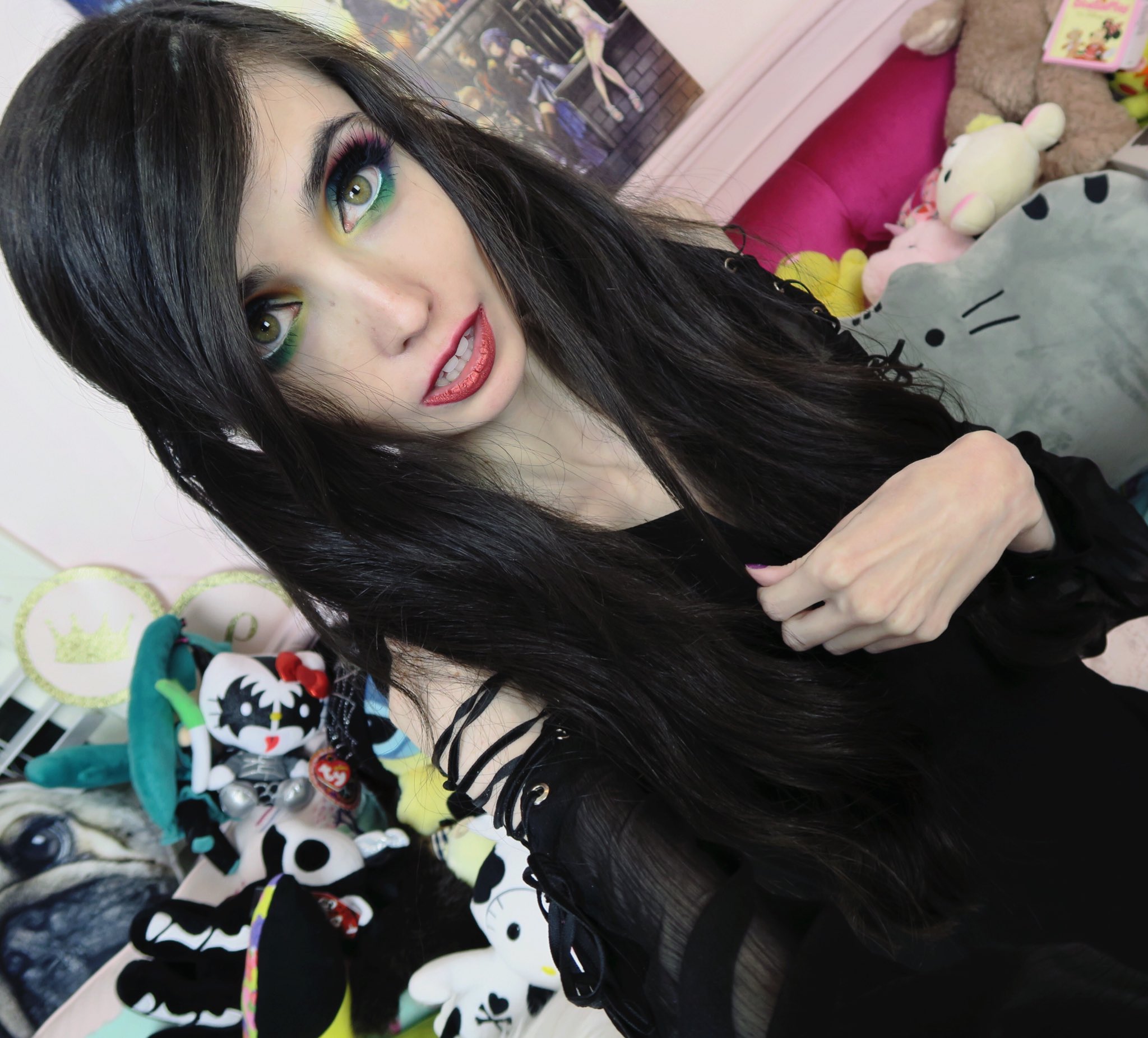 Eugenia Cooney on Twitter: "❤ 💛 https://t.co/eAob4fxns6" / T