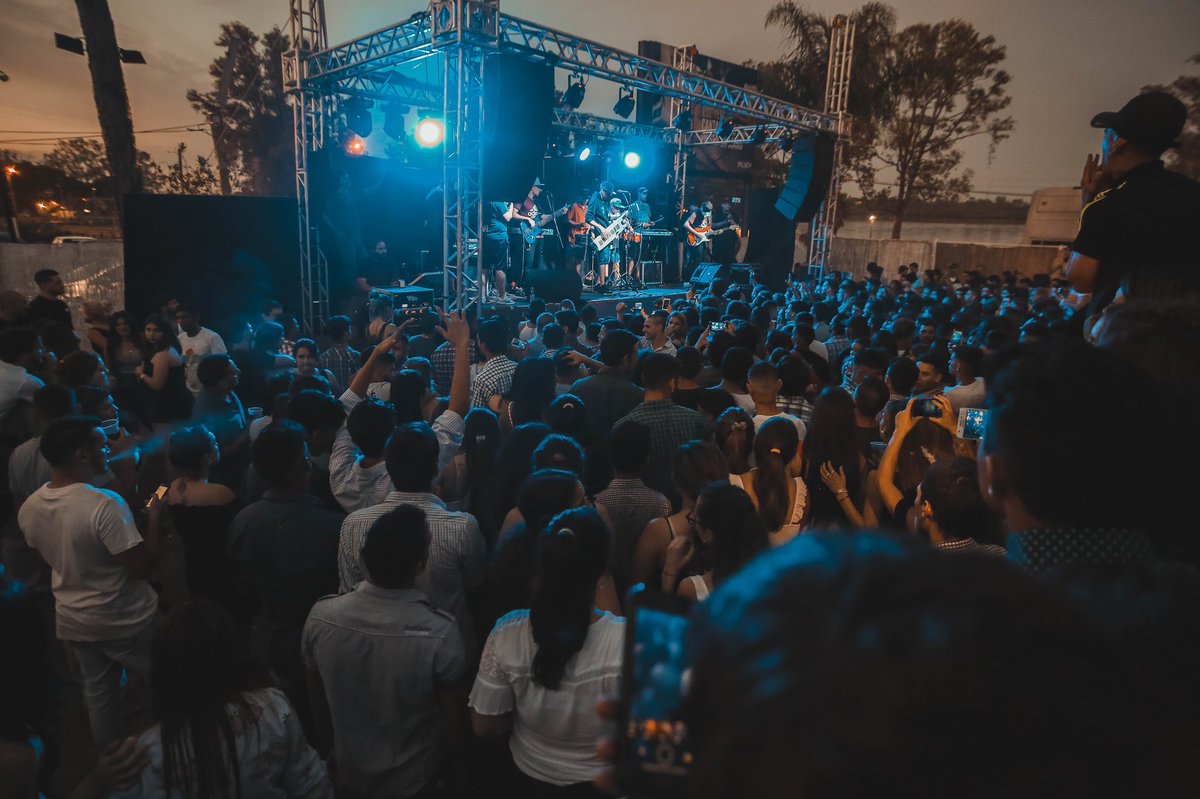 upnightdisco's tweet photo. • Magnífica noche junto a @Nestor_NBLQ 🔥🌟🇦🇷

• Muchas gracias a todos 🙌🏼🌟 https://t.co/xBcz0TeZq2