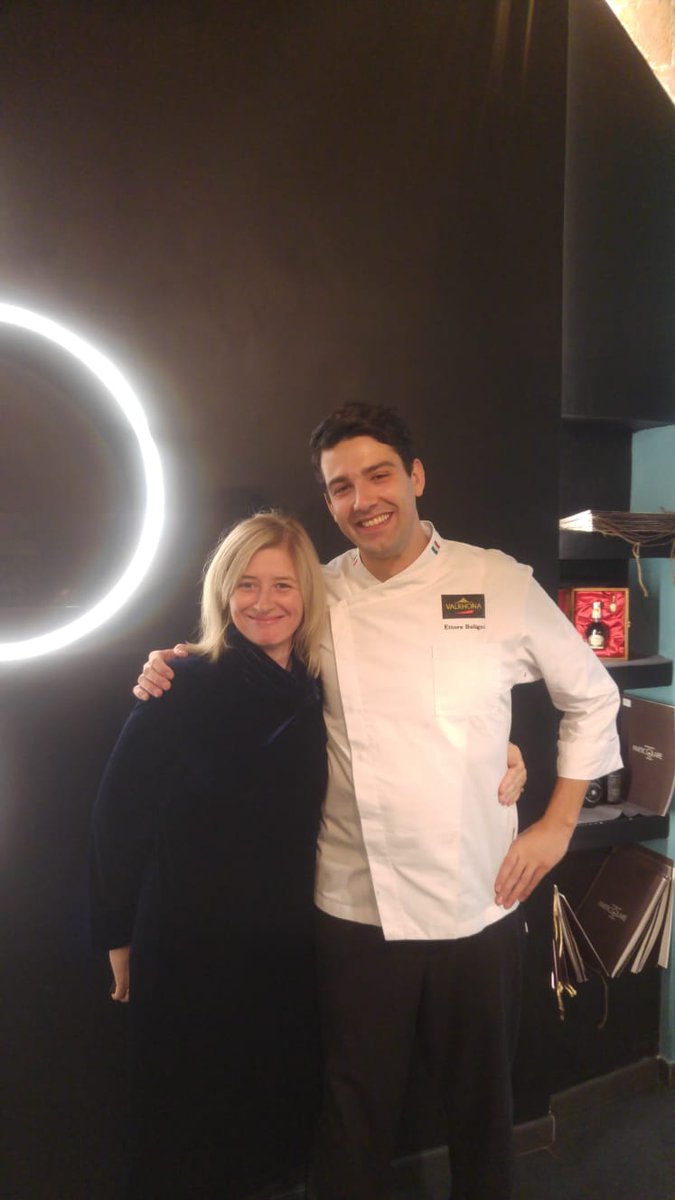 LaConsiglieria's tweet photo. .@guideMichelinFR -
#racconti #rosa al @PARTICOLAREdS nella serata #PinkEdition con gli chef della #guidarossa #DanielCalosci #SimoneBreda 1* #MarcoLeonelli e il #pastrychef #EttoreBeligni
@VilladiPiazzano @MonasteroCorton @Barbaga3Gaetano @anboemo @paoloigna1 @amazing_italia https://t.co/1yr5VFk5Iw