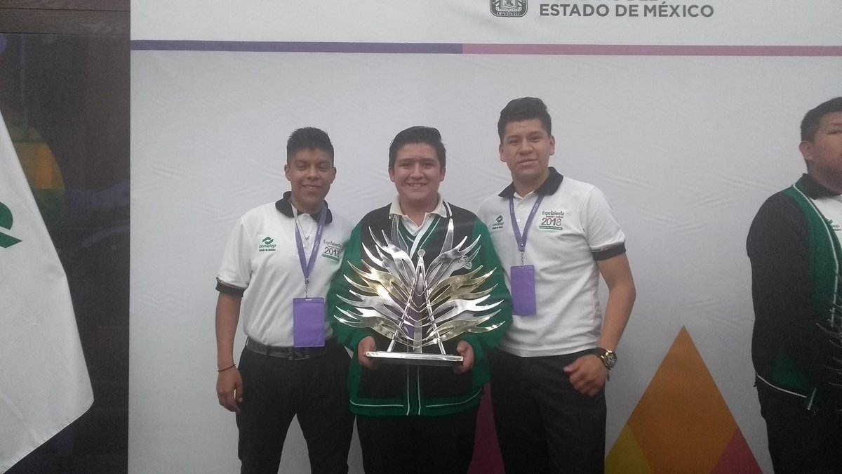 ntonio_alvarez's tweet photo. El Conalep Tlalnepantla 1 obtuvo un muy meritorio 5° lugar ante más de 60 proyectos de emprendedores en la #ExpoTalento2018 felicidades a nuestros alumnos Salvador, Mariano, Servando y su coach el profr. Rogelio Ramirez @237Alicia https://t.co/dUeS1lf6Ri