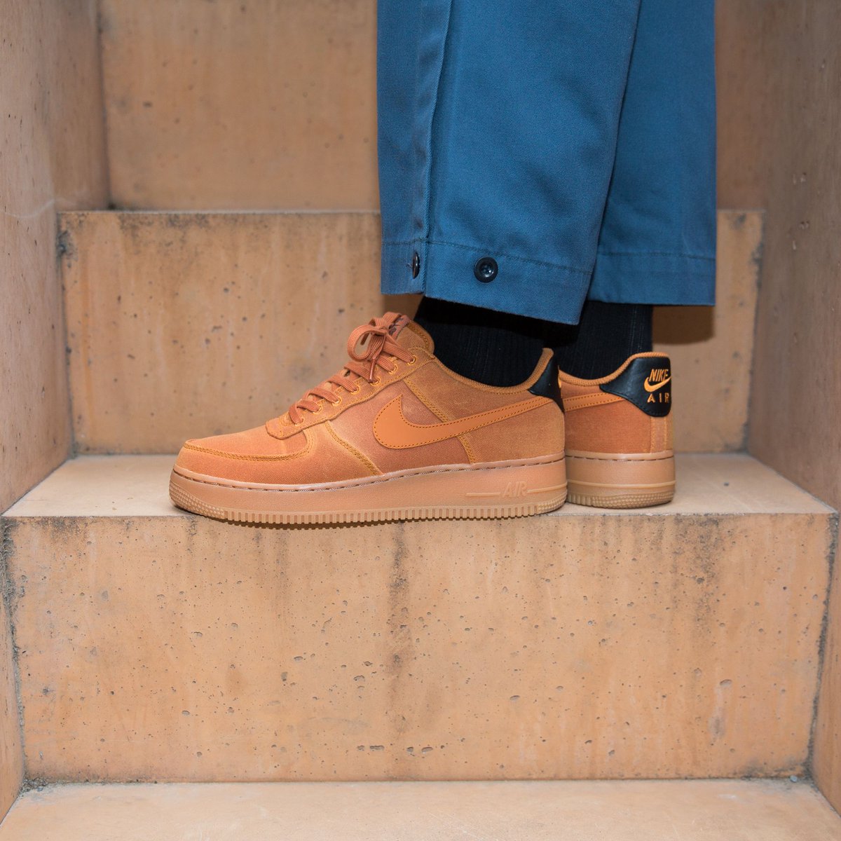 nike air force 1 monarch gum