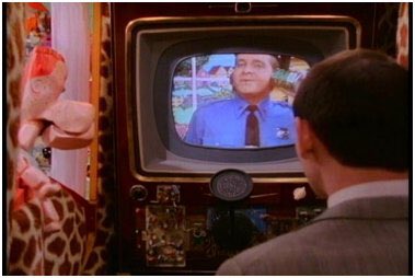 The20TeenAge's tweet photo. #PeeweesPlayhouse 
#PeeweeHerman had a video phone in the late 80s! 📺📞#IfCellPhonesDisappeared https://t.co/qA5t3Z99ut