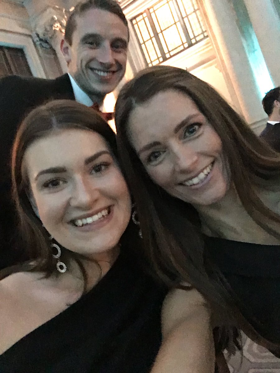 InteractionLtd's tweet image. Kicking off a night at the #GoTechAwards ...Sam thanks for the photobomb with ⁦@BLeaderNews⁩ good luck everyone x