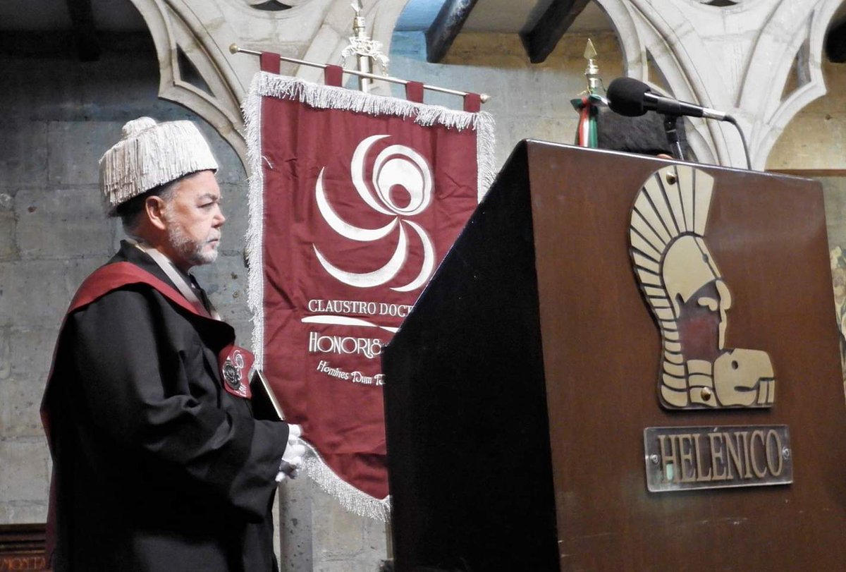 JoseMonroy2's tweet photo. Título "Doctor Honoris Causa"
#JoseMonroy #HonorisCausa https://t.co/na4InWZW2E