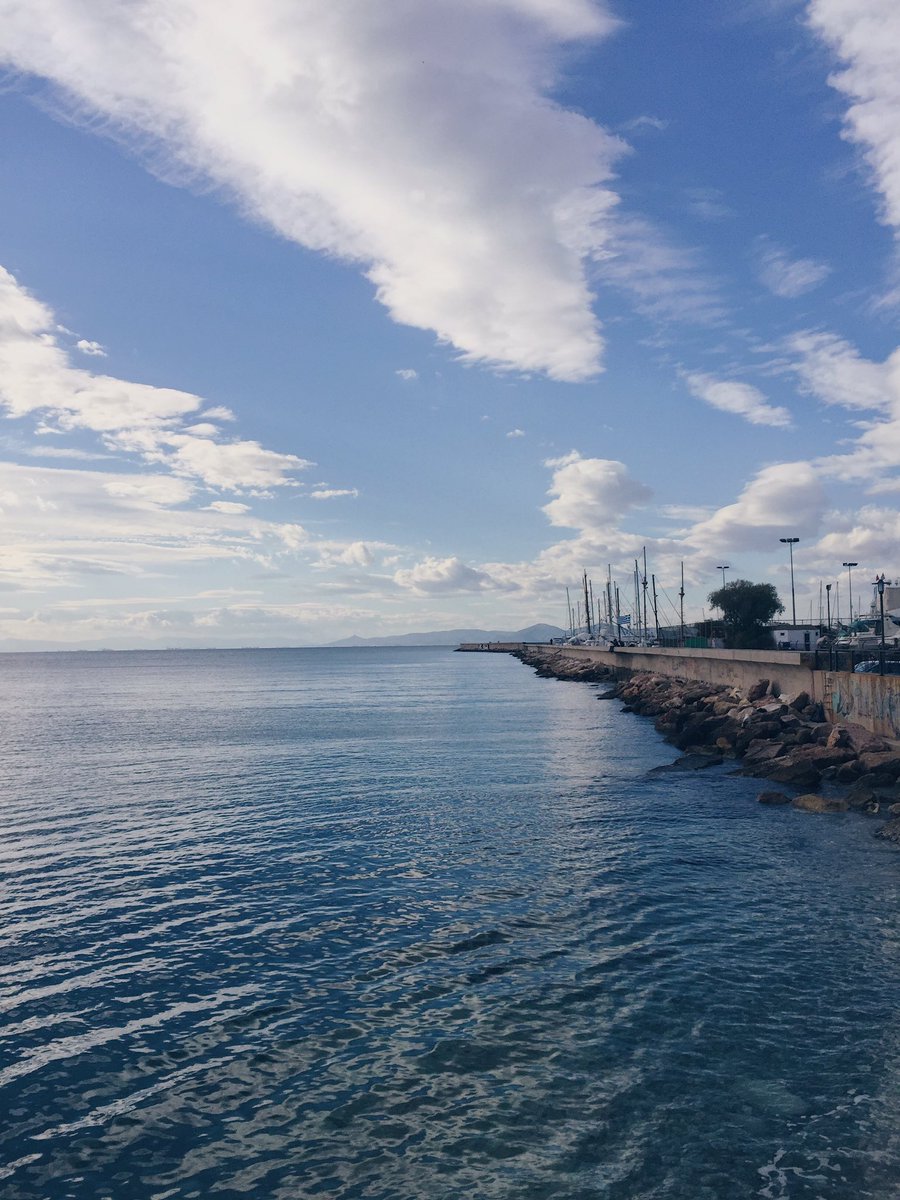 Asakawatoru's tweet photo. Alimos, Greece https://t.co/3uMsXfDP7q