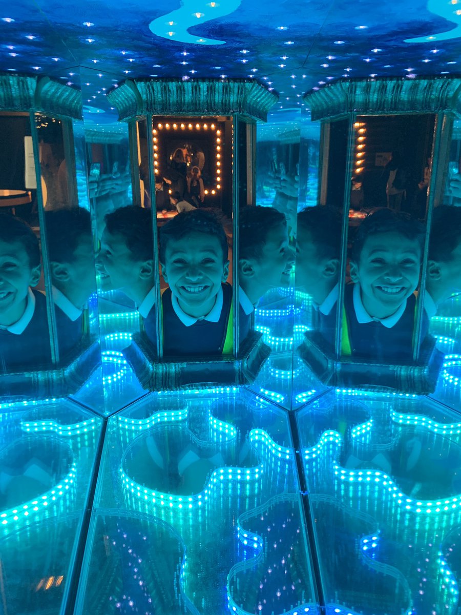 KaizenPrimary's tweet photo. Year 4 had an amazing day at the @sciencemuseum #wonderlab this afternoon. Indoor lightning, a walk through space and testing forces on the slides. #wearescientists #ekotrust #educationalvisits https://t.co/j6g8o1NlCi