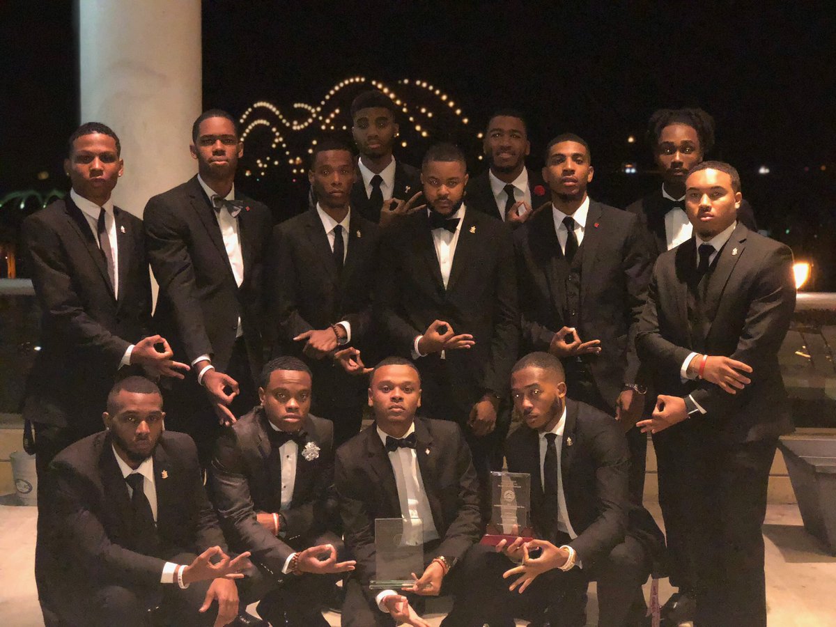 From our family to yours, we wish everyone a Happy Thanksgiving! 🍁🦃 
Please be responsible during this holiday season and don’t eat too much! 
-Love, The Eta Gamma Nupes♦️