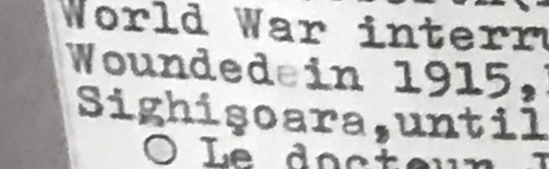 ¿Y qué le pasó en la guerra? No lo sabemos. Lo único que dice la ficha de su foto es que fue herido en 1915 y trasladado al hospital militar de Sighisoara, donde murió unos meses después.