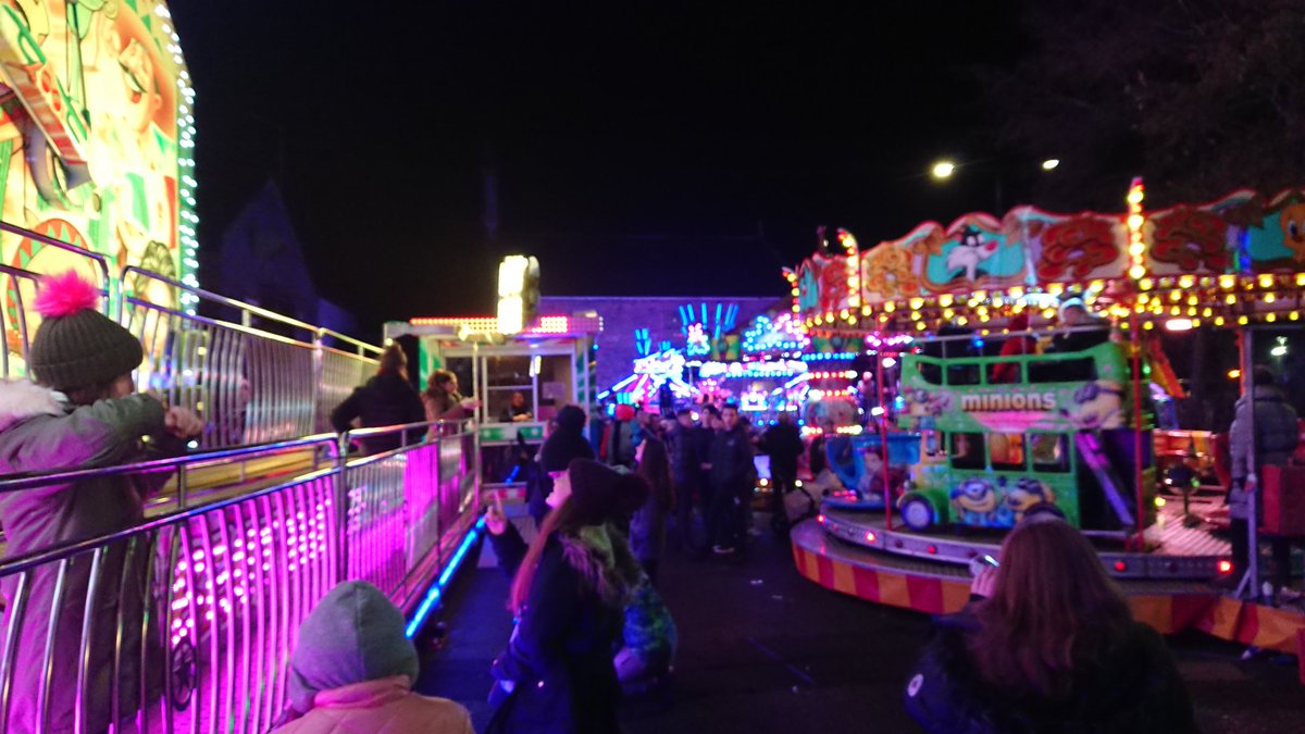The car park is still full at the Christmas Lights Switch on event in Kilwinning