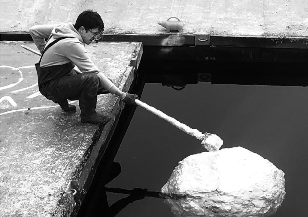 curiousoctopus's tweet photo. Fatbergs—triple eeewww—are ‘colossal objects formed from [congealed] domestic and industrial cooking fat disposed of down drains.’ @NatsaiAudrey &amp; Mike Thompson discuss: https://t.co/584w2i3se4 HT @thisismold #brokennature https://t.co/vnoIHkwonM