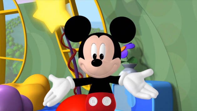 SoyDuisternis's tweet photo. Ahora que lo pienso Disney va a dominar el 2019 de una forma bastante bestia... El ratón da miedo , mirad esa cara , pero detras de esa cara hay una sola intención: dominarnos.. https://t.co/xzmIM1Dhp1