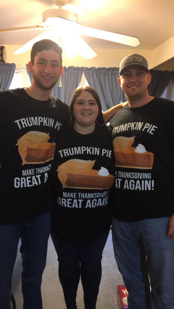 OcrazioCornPop's tweet photo. 😀 Happy Thanksgiving To All (Even The Haters &amp; Losers) 👍🏾

#Thanksgiving #ThanksgivingDay2018 https://t.co/lPK7dfvvqI