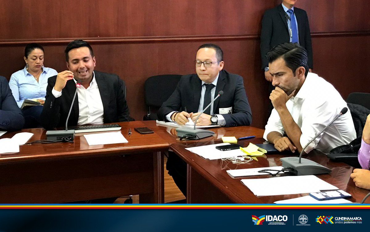 Idaco_Cundi's tweet image. Presentación de la Política Pública de Acción Comunal en #Codeps.

En el desarrollo del Consejo Departamental de Política Social #Codeps, el ing @Ingrobertosalaz gerente general del #IDACO, socializó a los asistentes el avance de la Política Pública de Acción Comunal.