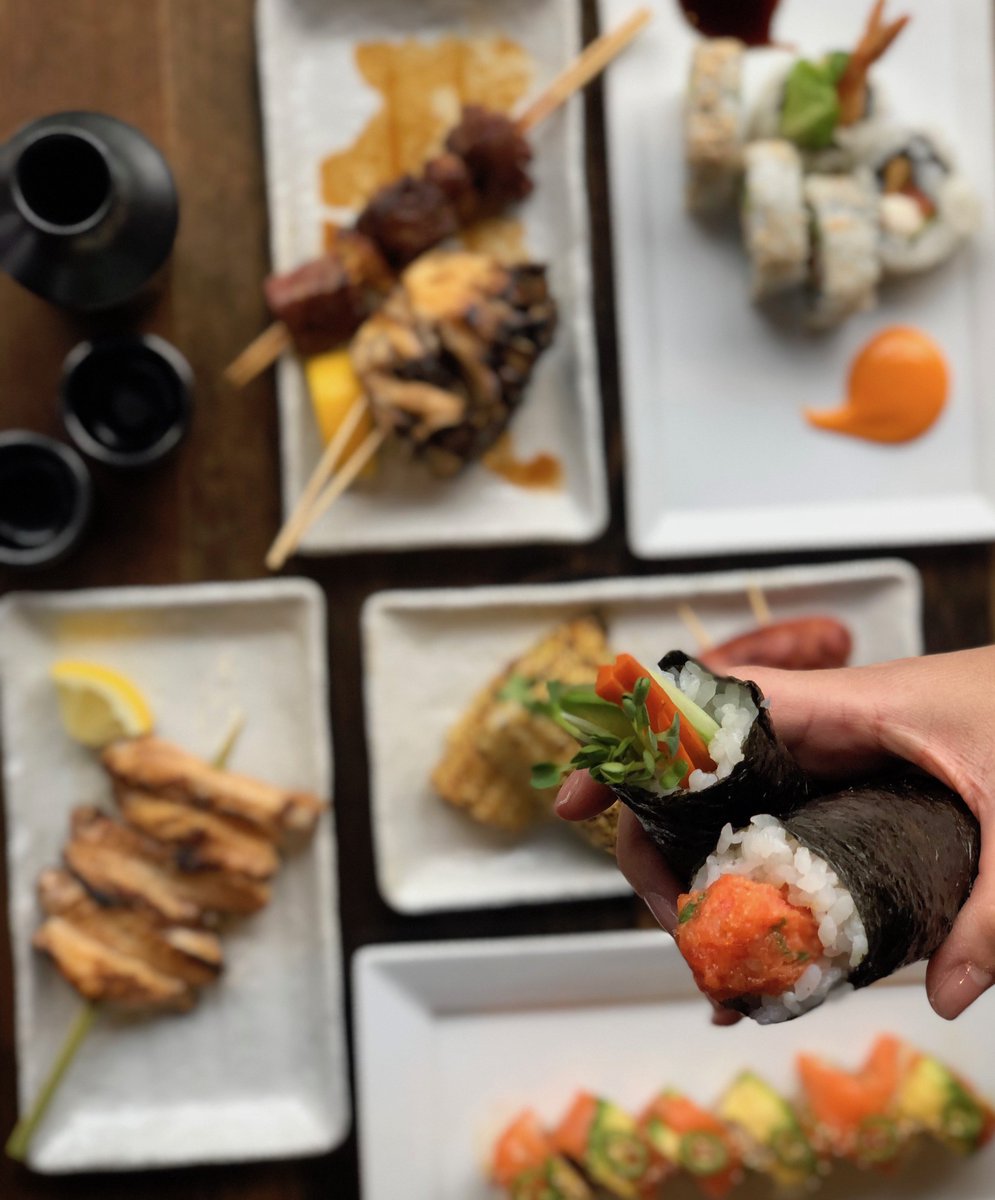 Happy Thanksgiving! We hope your dinner looks as delicious as this one 😋