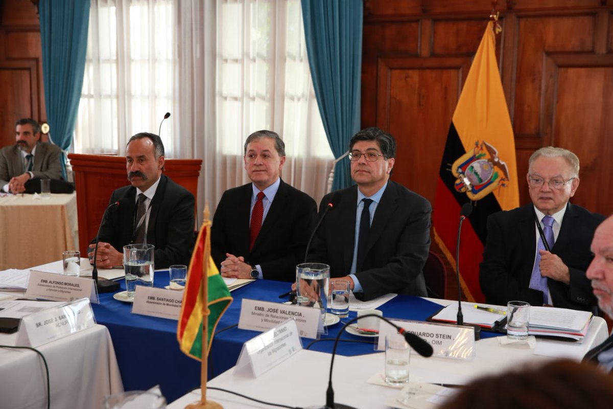 CancilleriaEc's tweet photo. Boletín | Plan de acción propuesto por Ecuador 🇪🇨se debate en la II Reunión Internacional sobre la movilidad humana de ciudadanos venezolanos en las Américas’: https://t.co/rRAXqQZl9m #ReuniónInternacionalEc https://t.co/4GrJhkHHqP