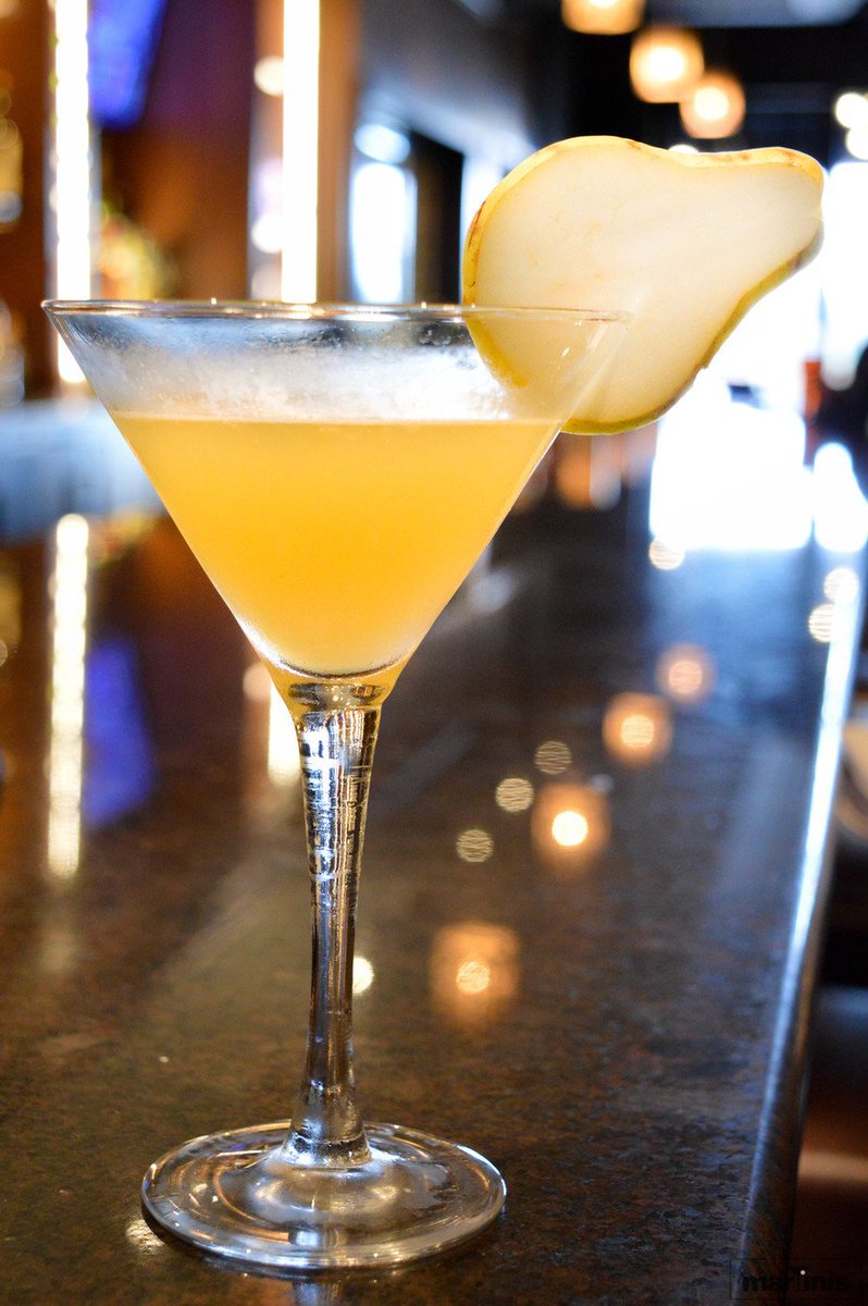 martinisrest's tweet photo. New Cocktail Alert!
    
    The Lavender Pear Martini, your choice of lave... https://t.co/KKmCI1VGIM https://t.co/KSqWOvWHSh