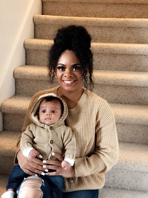 Watch IG: Beautywith_re 💄's leaked NSFW photo on TwXstars