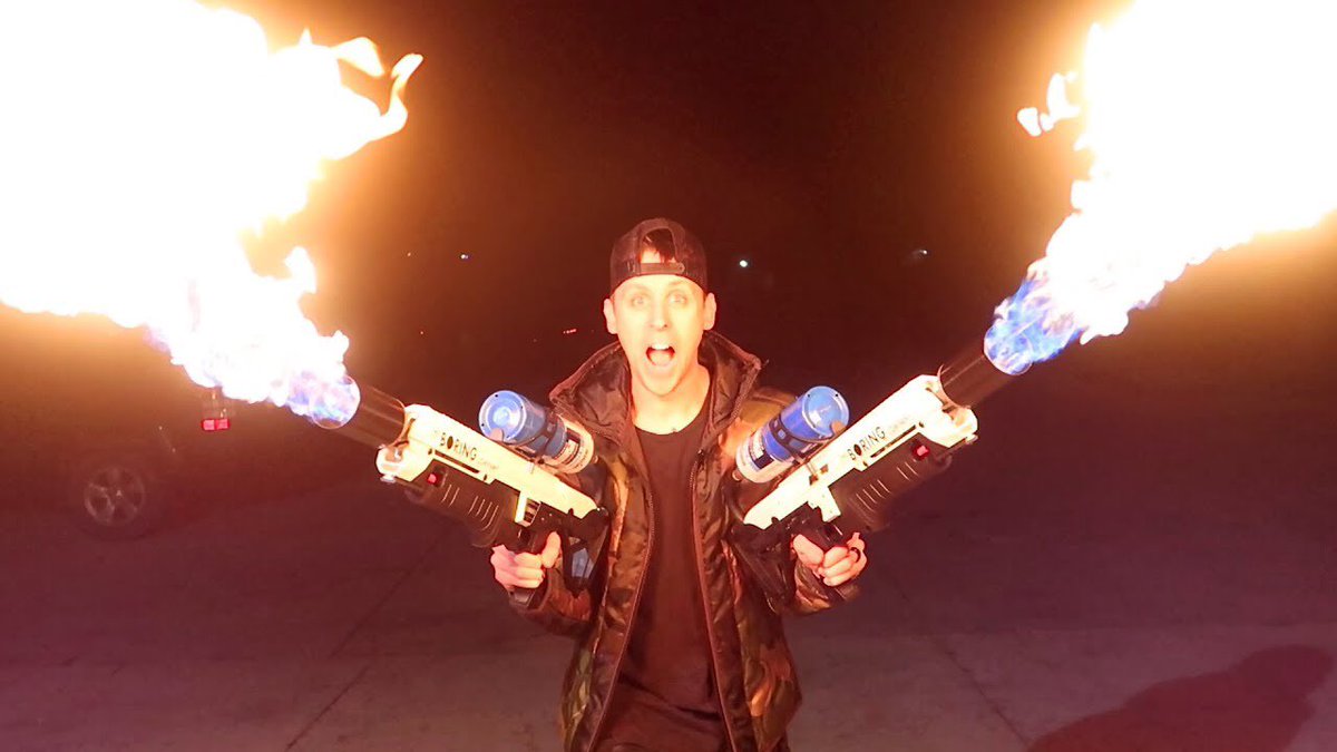 VlogCount's tweet photo. 2 Vlogs In a Row! - Christmas Came Early! - @RomanAtwood @_little_britt_ #SmileMore :) - https://t.co/3D7kxekdpD https://t.co/cHR6MN2XwL