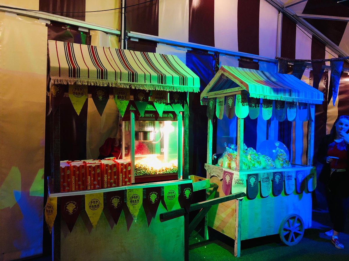 DMaradonna10's tweet photo. Welcome to the wonderful world of Spectaculum! Do you dare to enter into the weird and wonderful? @Spectaculum2 #liverpool #explorelpool #albuswolfgang 🎪 https://t.co/LE3boluRsC