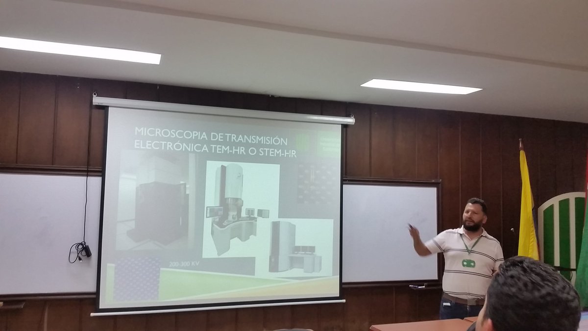 CICATUIS's tweet photo. #CICATSeminars-2018 #LeMotduProf #Prof-R-Ospina comments on the latest advances in Transmission Electron Microscopy. #ComunidadUIS @Csss_uis @Colciencias @UIS @UIS_VIE @FifquiUIS @FCienciasUIS https://t.co/eEUXk0G8kn