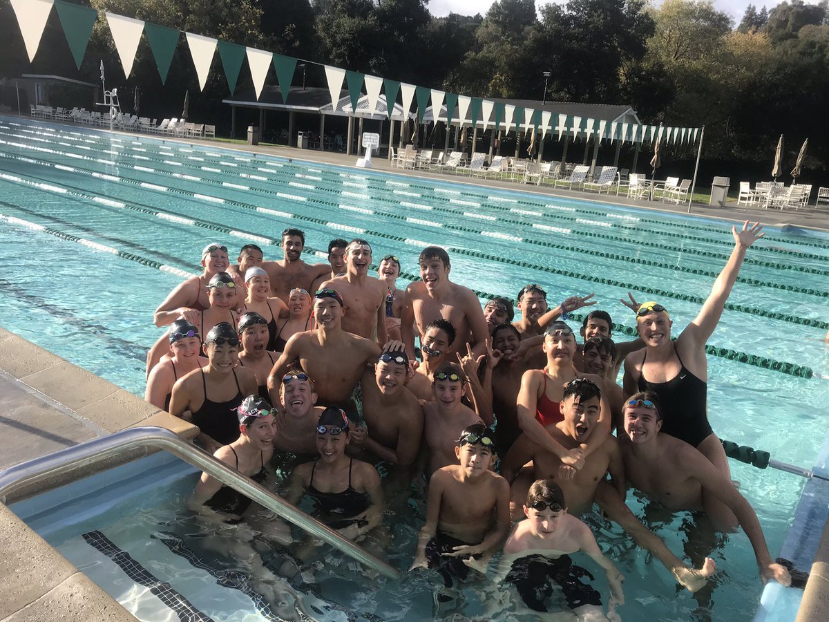 PASA_DKS's tweet photo. Celebrating &amp; wishing everyone a very Happy Thanksgiving with some old &amp; new friends at PASA. Happy Thanksgiving 🦃💦🏊‍♀️🧘‍♂️ https://t.co/xtlZ7xY6aa