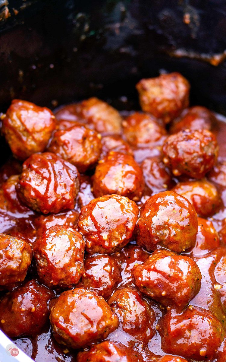 taketwotapas's tweet photo. Spicy, tangy, and smoky Steakhouse BBQ Meatballs have all the flavors that you want! #PartyMeatballs #MeatballRecipes https://t.co/CZbZKqbBeS https://t.co/2OpAvHqBvQ