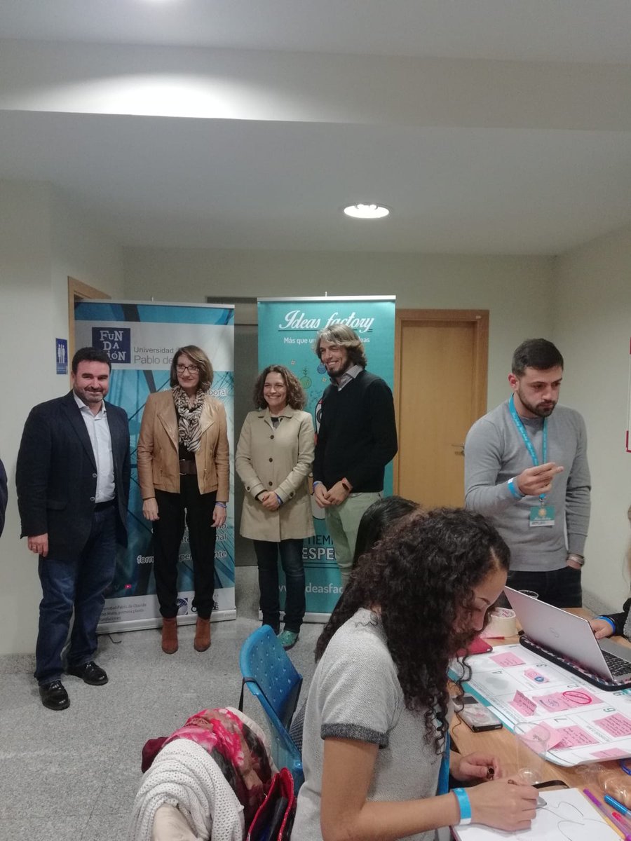 ideasfactory_es's tweet photo. Hoy hemos recibido una visita sorpresa en #IdeasfactoryUPO! @linagalvezmunoz y María Luz Osoria consejera y viceconsejera de Conocimiento, Investigación y Universidad y han podido ver cómo trabajamos a tope en Ideas Factory!! ¡Gracias por visitarnos!😃
#Emprendermola #SevillaIF https://t.co/Ccoe7xqlax