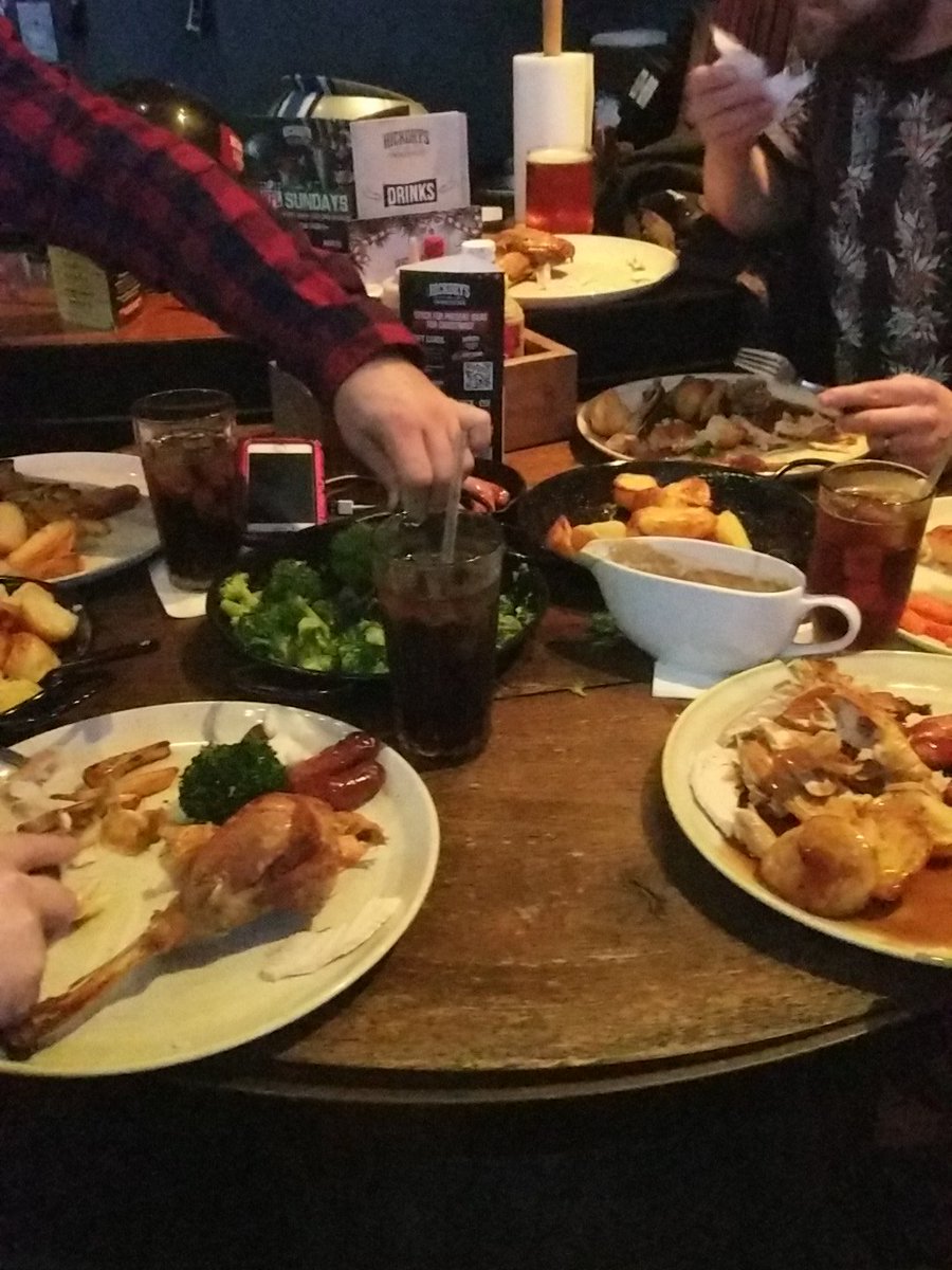 ChesterLegion's tweet photo. This is how the University of Chester legion do thanks giving @Hickorys_  #SkyThanksgiving https://t.co/MM0r84JISe