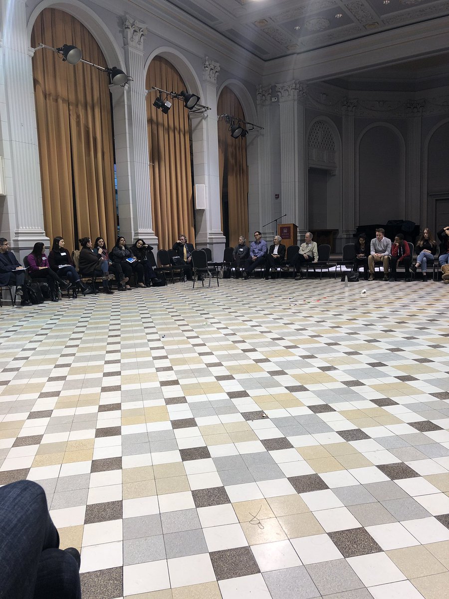 KeikoShikako's tweet photo. Wrapping up the #Raisingthebar meeting on the big circle saying where our head, heart and feet are after 2 amazing, rich, respectful, discussions on advancing #childrenrights in #Canada, #Cndpoli Thanks @childrenrights for organizing this fantastic gathering and #Wisdom2Action https://t.co/eXTc9bobZl