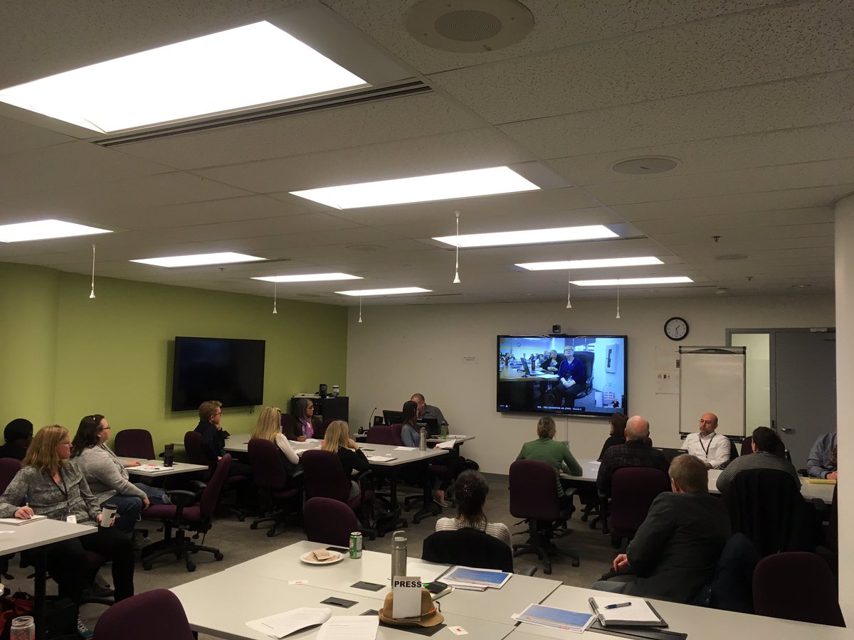 CRAMGN_RMGARC's tweet photo. Merci beaucoup à tous nos panelistes de notre événement RMG en direct d’aujourd’hui! Also a huge thanks to everyone who made today’s MGN Live event possible, and to all team leaders and managers who attended across Canada! #MGNRMG https://t.co/CgHNb9D1tG