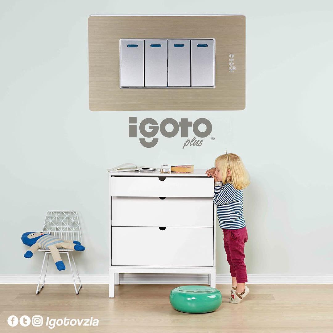 igotovzla's tweet photo. Igoto revive espacios de tu hogar con los colores y materiales en interruptores-tomacorrientes que convierten en protagonistas tus paredes👈🏻 #interruptores #tomacorrientes #igoto #igotovenezuela https://t.co/scXb1rlYmB