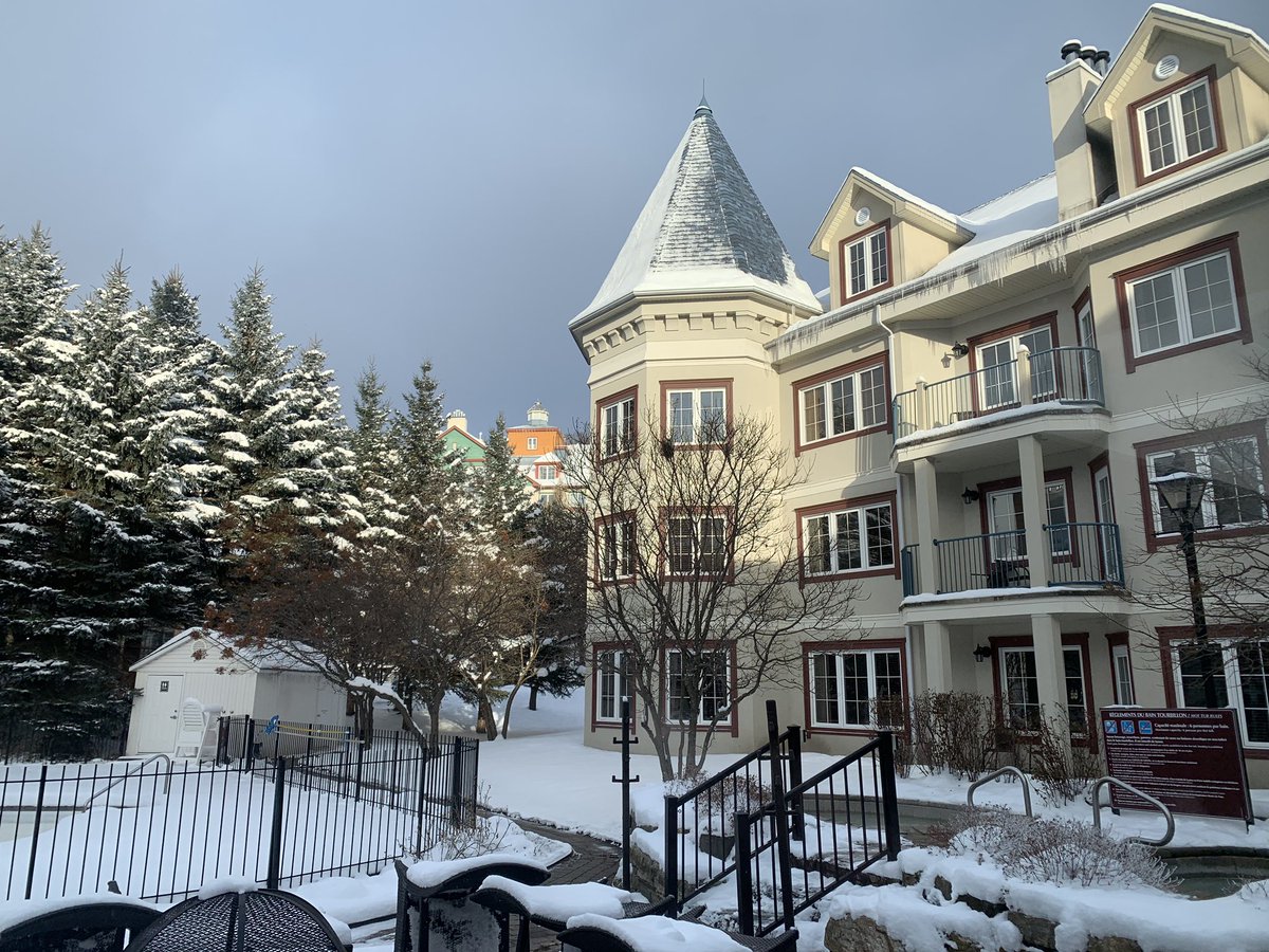drmaxw's tweet photo. Season is open. Thrilled to be at #tremblant for the first day of ski ! https://t.co/MPOaCk5tHt