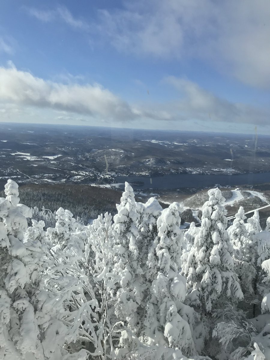 drmaxw's tweet photo. Season is open. Thrilled to be at #tremblant for the first day of ski ! https://t.co/MPOaCk5tHt