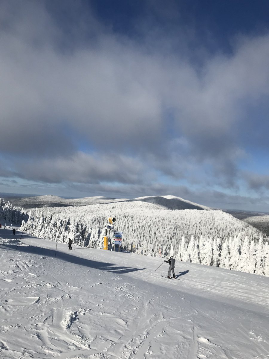 drmaxw's tweet photo. Season is open. Thrilled to be at #tremblant for the first day of ski ! https://t.co/MPOaCk5tHt