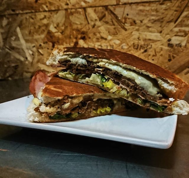 Cubano... 🤤🤤🤤 #SaltStreet #Popup #kitchen #americanstyle #bristol247 #bristolfoodie #bristoldrinks #bristollife #goals #cubano #SteamBristol ift.tt/2qZukyz